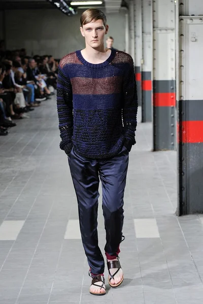 Look 43